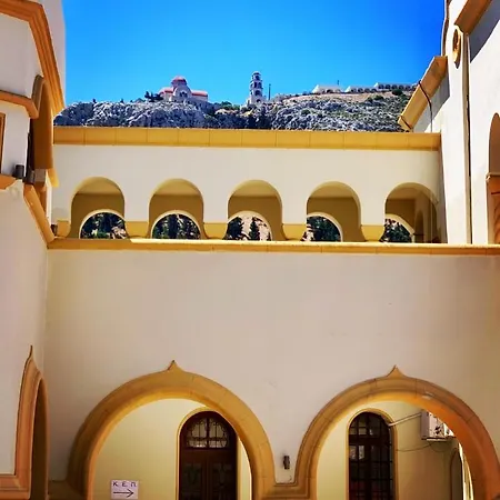 Villa Kastelli Blu Sea - Luxury Waterfront Designer