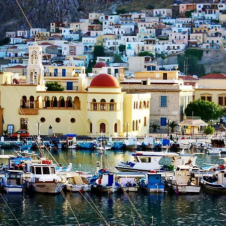 Kastelli Blu Sea - Luxury Waterfront Designer Villa *