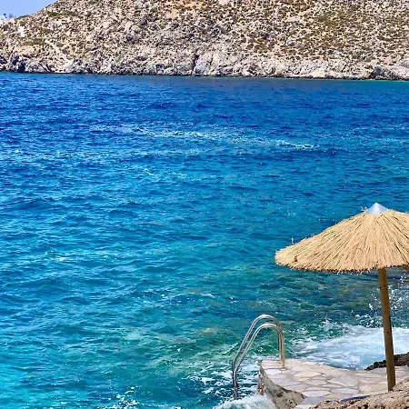 Kastelli Blu Sea - Luxury Waterfront Designer Villa