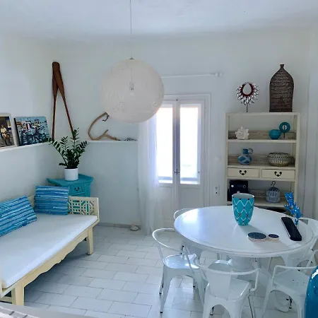 Villa Kastelli Blu Sea - Luxury Waterfront Designer